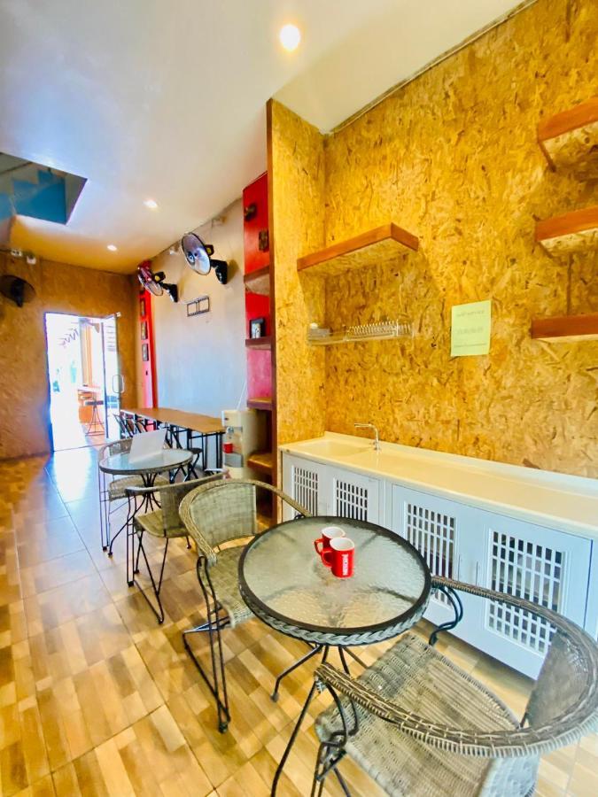 Frutta Hostel Patong Εξωτερικό φωτογραφία